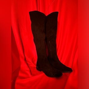 Black above the Knee-High Women's Boots